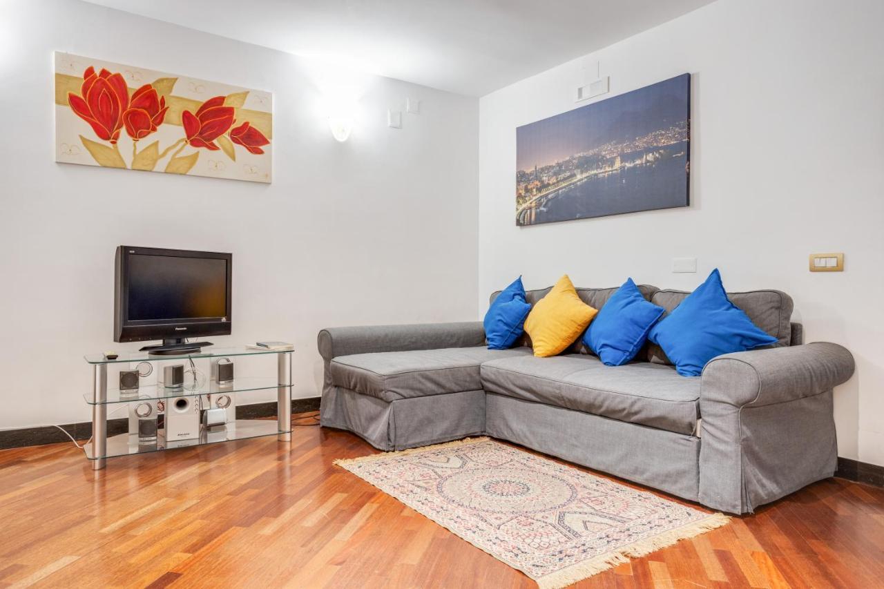 Guesthost - Casa Querida Central & Elegant Flat Napoli Eksteriør billede