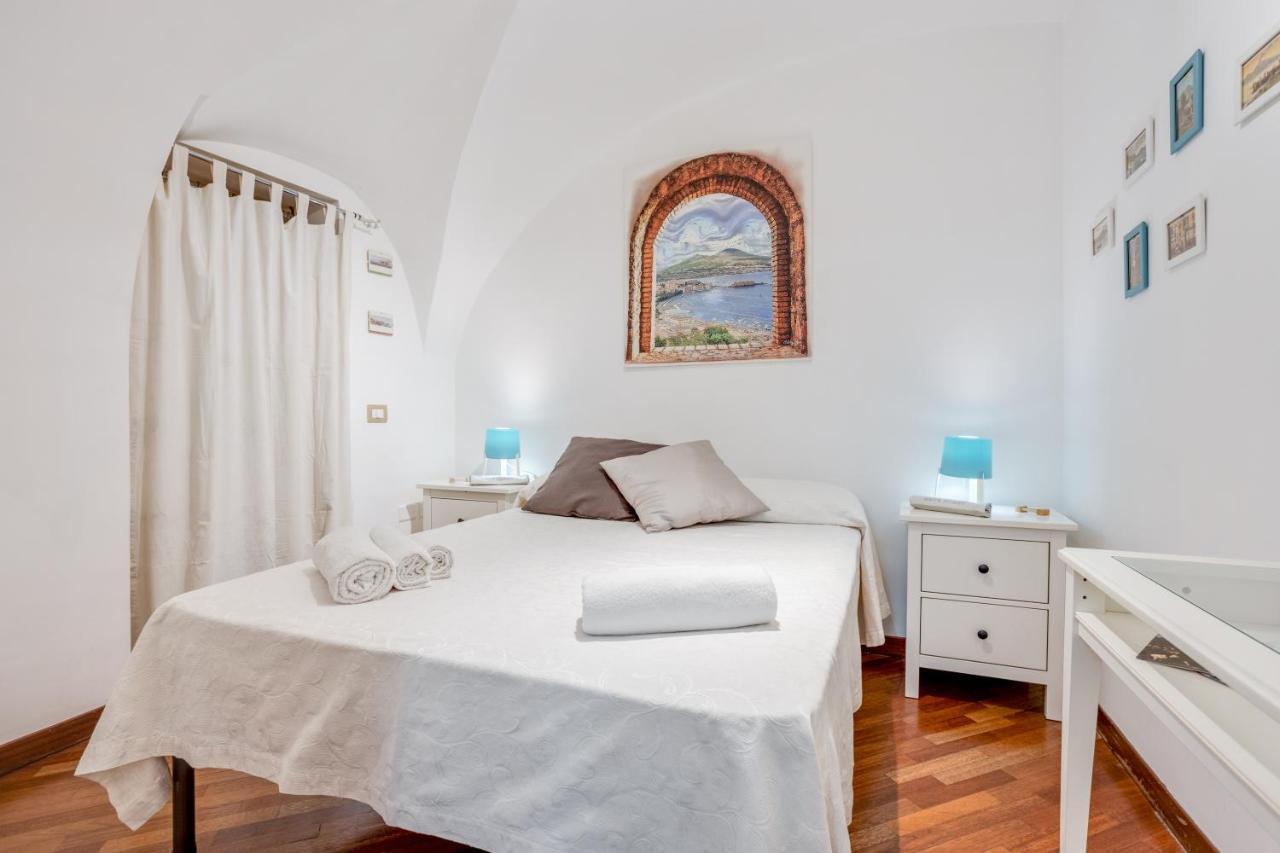 Guesthost - Casa Querida Central & Elegant Flat Napoli Eksteriør billede
